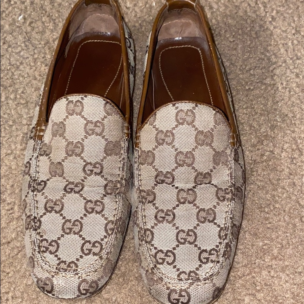 Authentic Gucci loafers
